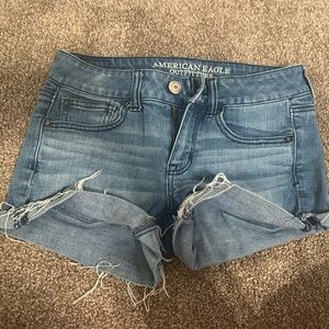 American eagle jean shorts. In great condition I just don’t fit in them anymore.